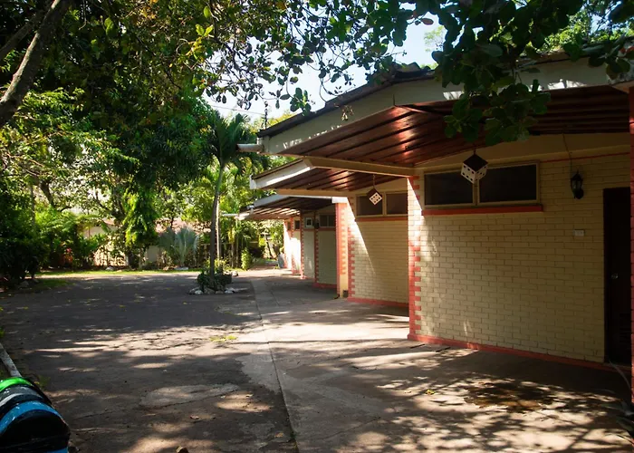 Hotel La Colonia